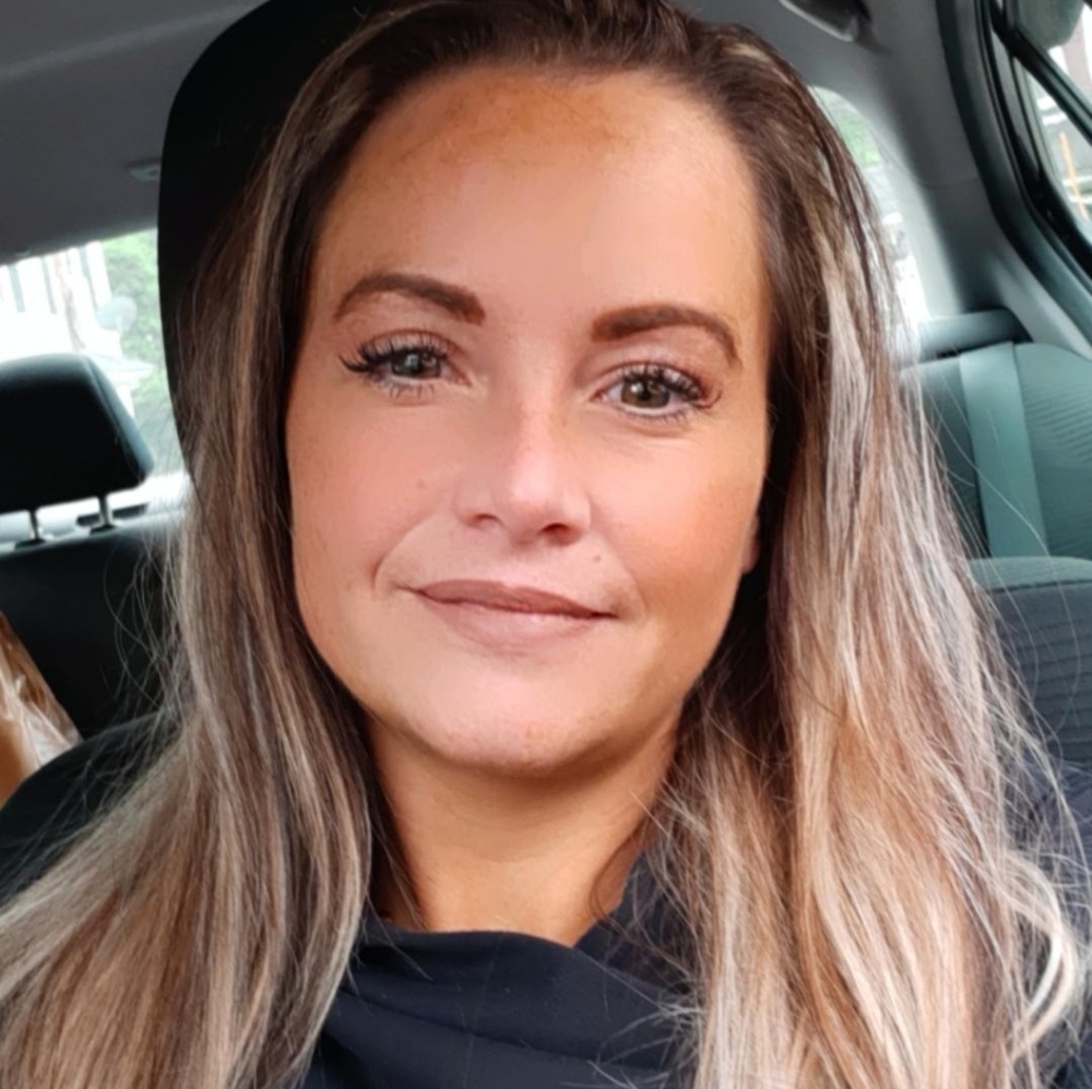 Meet your Posher, Renee